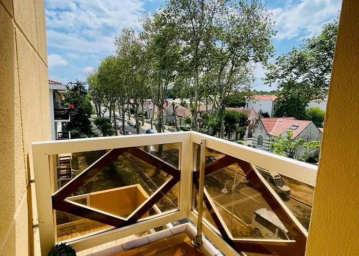 דירה T2 A - 400m De La Plage, Terrasse, Parking, De Standing - Fr-1-433-78 *